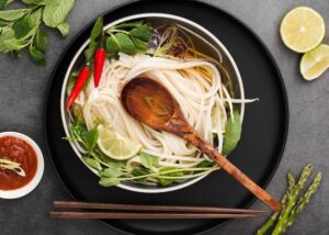 (cooked instant pho noodles)
